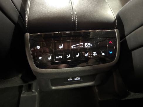 Used 2025 INFINITI QX60 Luxe AWD/4WD image 27
