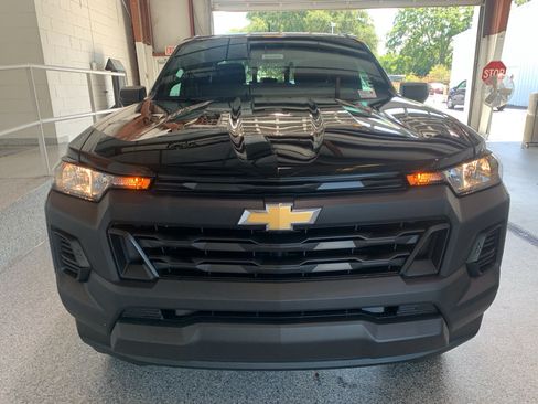 New 2026 Chevrolet Colorado W/T w/ WT Custom Package RWD image 2