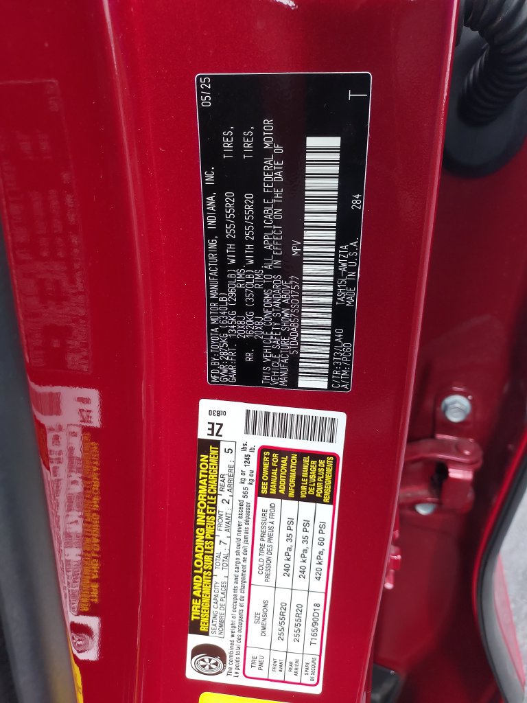 Used 2025 Toyota Grand Highlander AWD Hybrid image 26