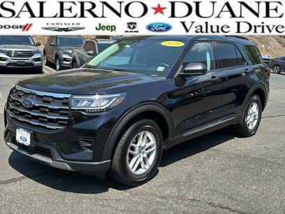 Used 2025 Ford Explorer Active