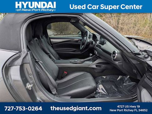 Used 2022 MAZDA MX-5 Miata Grand Touring image 14