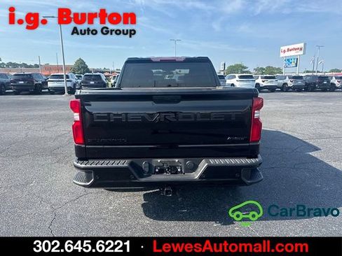 Used 2022 Chevrolet Silverado 1500 RST w/ Safety Package AWD/4WD image 4