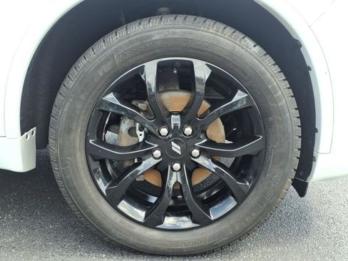 Used 2019 Dodge Durango GT AWD/4WD image 9