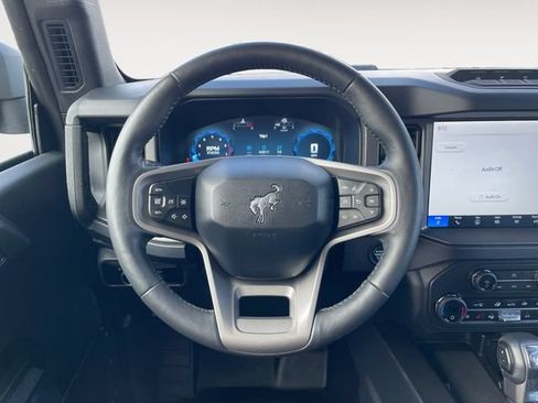 Certified 2025 Ford Bronco Badlands AWD/4WD image 12