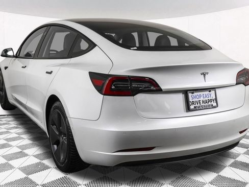 Used 2021 Tesla Model 3 Standard Range Plus image 16