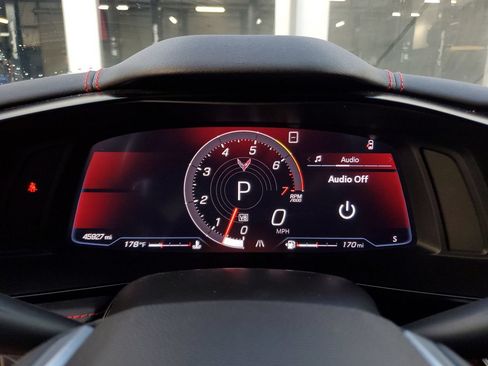 Used 2020 Chevrolet Corvette Stingray Preferred Cpe w/ 2LT Preferred Equipment Group RWD image 23