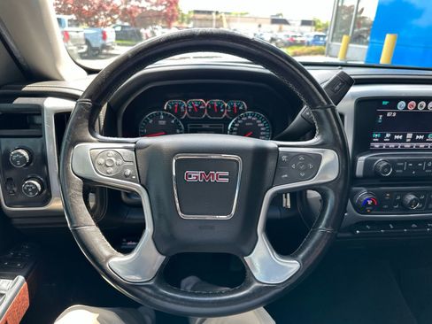 Used 2017 GMC Sierra 1500 SLT w/ SLT Premium Package AWD/4WD image 25