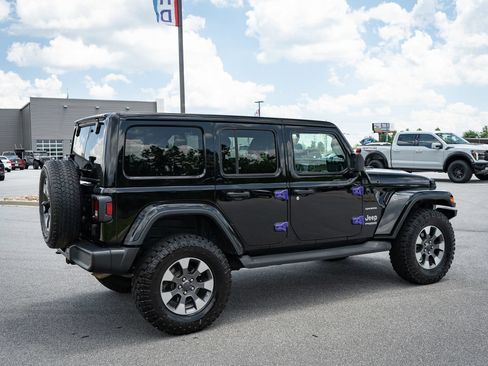 Used 2021 Jeep Wrangler Unlimited Sahara AWD/4WD image 10