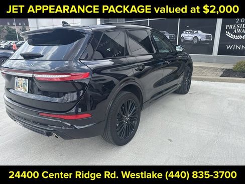 Used 2023 Lincoln Corsair Reserve w/ Equipment Group 201A AWD/4WD image 4