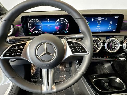 Used 2026 Mercedes-Benz CLA 250 4MATIC image 11