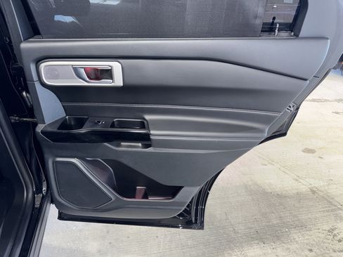 Used 2024 Ford Explorer ST w/ Equipment Group 401A image 11