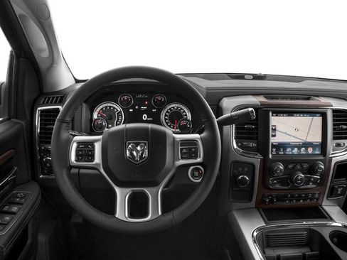Certified 2017 RAM 2500 Laramie w/ Sport Appearance Group AWD/4WD image 10