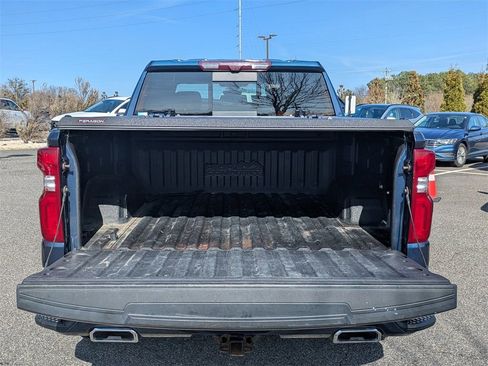 Used 2021 Chevrolet Silverado 1500 High Country w/ Technology Package AWD/4WD image 6