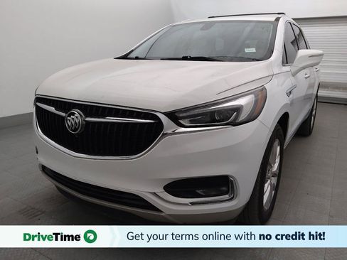 Used 2020 Buick Enclave Essence w/ Sound and Sites Package FWD image 1