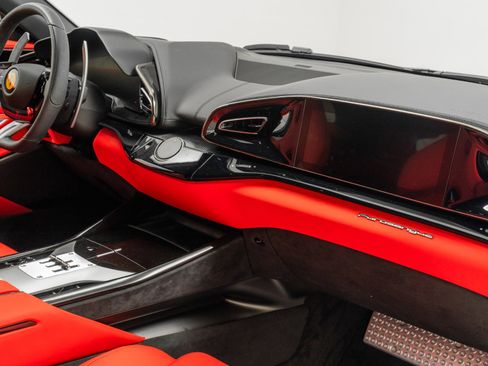 Used 2025 Ferrari Purosangue -Only 625 Miles, Rosso Ferrari image 14