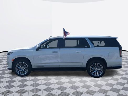 Certified 2023 Cadillac Escalade ESV Premium Luxury w/ LPO, Radiant Package AWD/4WD image 4