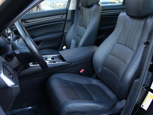 Used 2022 Honda Accord EX-L image 15