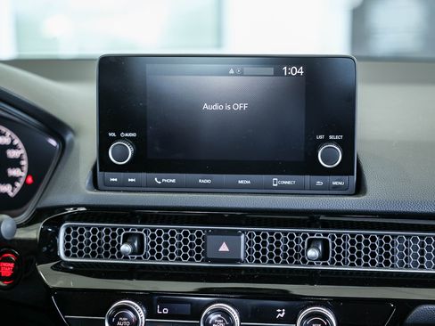 Used 2025 Honda Civic Sport image 22