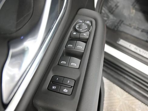 Used 2022 Chevrolet Tahoe RST w/ Luxury Package AWD/4WD image 21