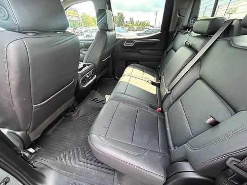 Used 2023 Chevrolet Silverado 1500 LTZ w/ LTZ Premium Package AWD/4WD image 18