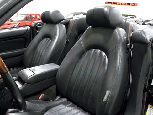 Used 2001 Jaguar XK8 Convertible RWD image 62