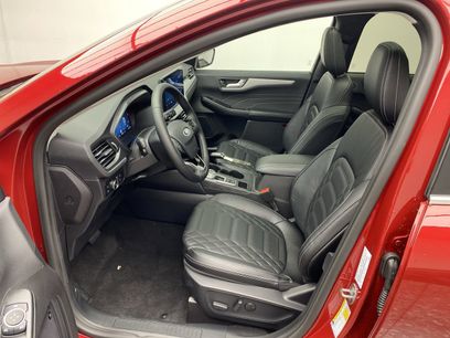 New 2024 Ford Escape SE w/ PHEV Premium Package