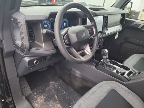 New 2025 Ford Bronco Big Bend image 15