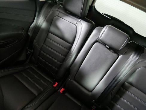 Used 2019 Ford Escape SEL AWD/4WD image 12