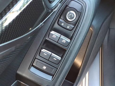 Used 2019 Subaru Crosstrek 2.0i Limited image 26