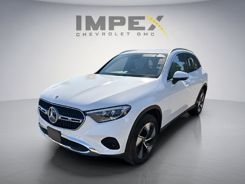 Used 2023 Mercedes-Benz GLC 300 image 1