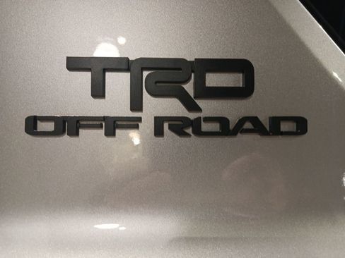 Used 2025 Toyota 4Runner TRD Off-Road Premium w/ Tow Technology Package AWD/4WD image 8