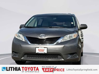Used 2014 Toyota Sienna LE