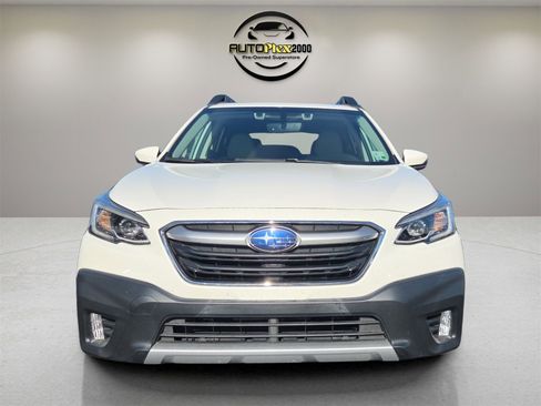 Used 2021 Subaru Outback Limited image 2