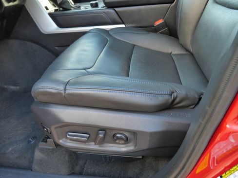 Used 2025 Toyota Tundra Platinum image 20