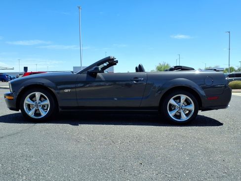 Used 2008 Ford Mustang GT RWD image 4