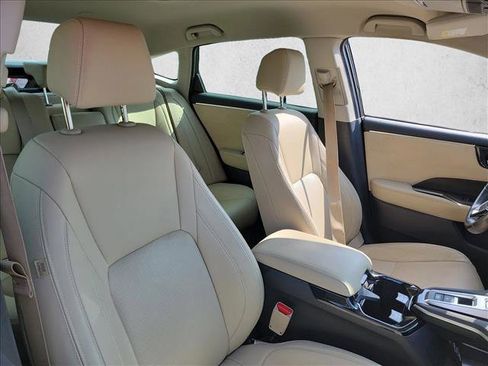 Used 2018 Honda Clarity Touring image 15