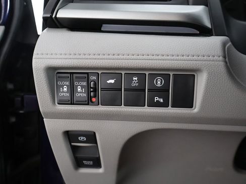 Used 2022 Honda Odyssey Touring image 41