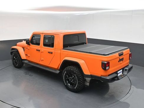 Used 2025 Jeep Gladiator Sport AWD/4WD image 41