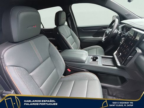 New 2026 GMC Acadia AT4 w/ Luxury Package AWD/4WD image 31