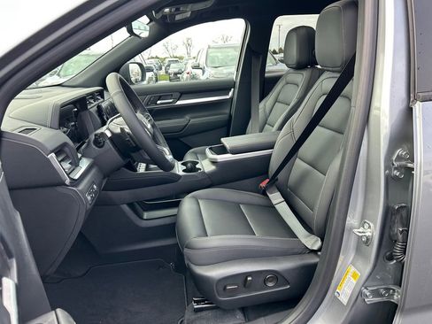 New 2026 GMC Terrain Elevation w/ Elevation Premium Package AWD/4WD image 16