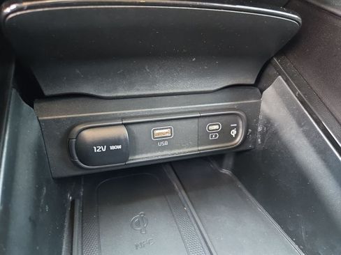 Used 2025 Kia Telluride SX Prestige AWD/4WD image 31