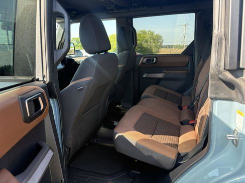 Used 2022 Ford Bronco Outer Banks w/ Sasquatch Package AWD/4WD image 21