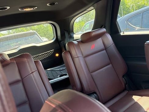 Used 2024 Dodge Durango GT AWD/4WD image 10