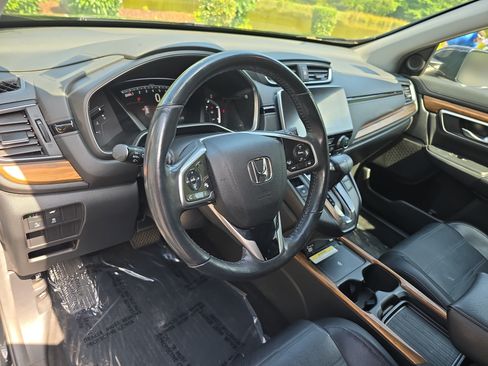 Used 2020 Honda CR-V Touring image 16