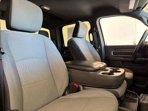 Used 2024 RAM 2500 Big Horn image 26