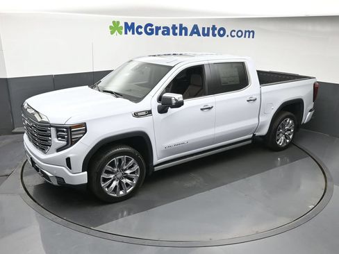 New 2026 GMC Sierra 1500 Denali AWD/4WD image 23