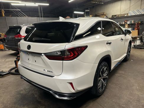 Used 2022 Lexus RX 350L Premium w/ Premium Package image 5