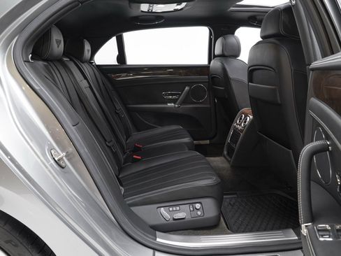 Used 2014 Bentley Flying Spur W12 image 55