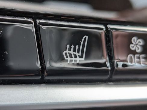 Used 2017 BMW 540i image 21