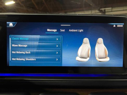 New 2026 Mercedes-Benz GLS 580 4MATIC image 37